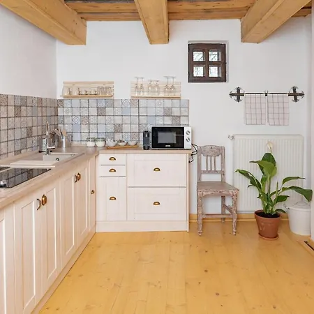 Kegli Es Fuerdohaz Hollókő