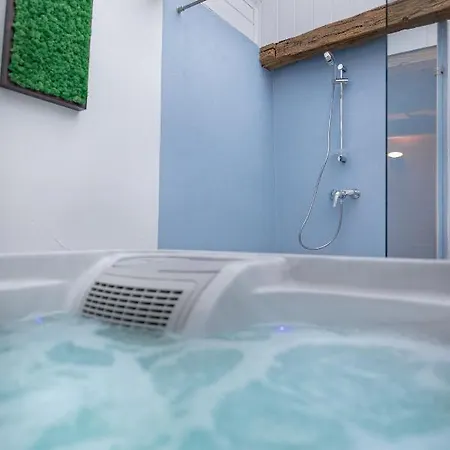 Apartmán Kegli Es Fuerdohaz Hollókő